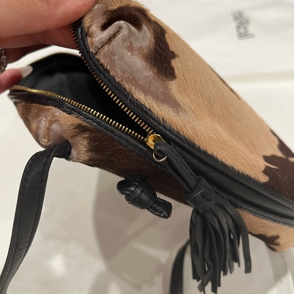 Bottega Venetta Cowhide Brown Crossbody Bag - Picture 5 of 10